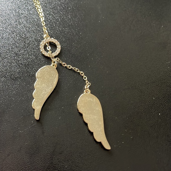 Victoria’s Secret Lariat Angel Wings Adjustable Necklace - Picture 10 of 10